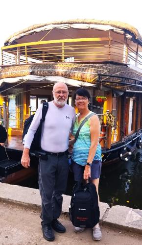 USA Couple at House Boat Munnar